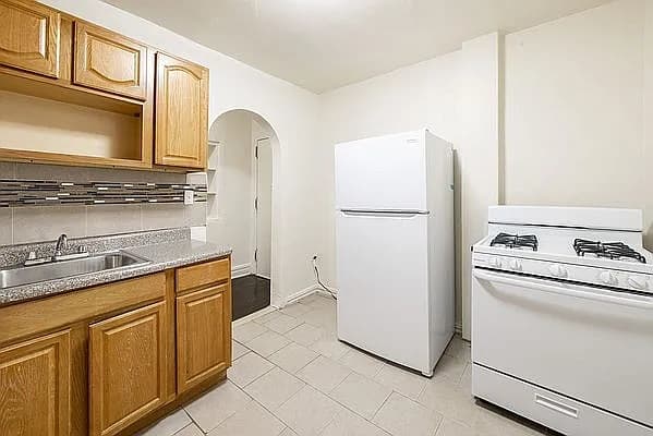 1BR apartment in East New York