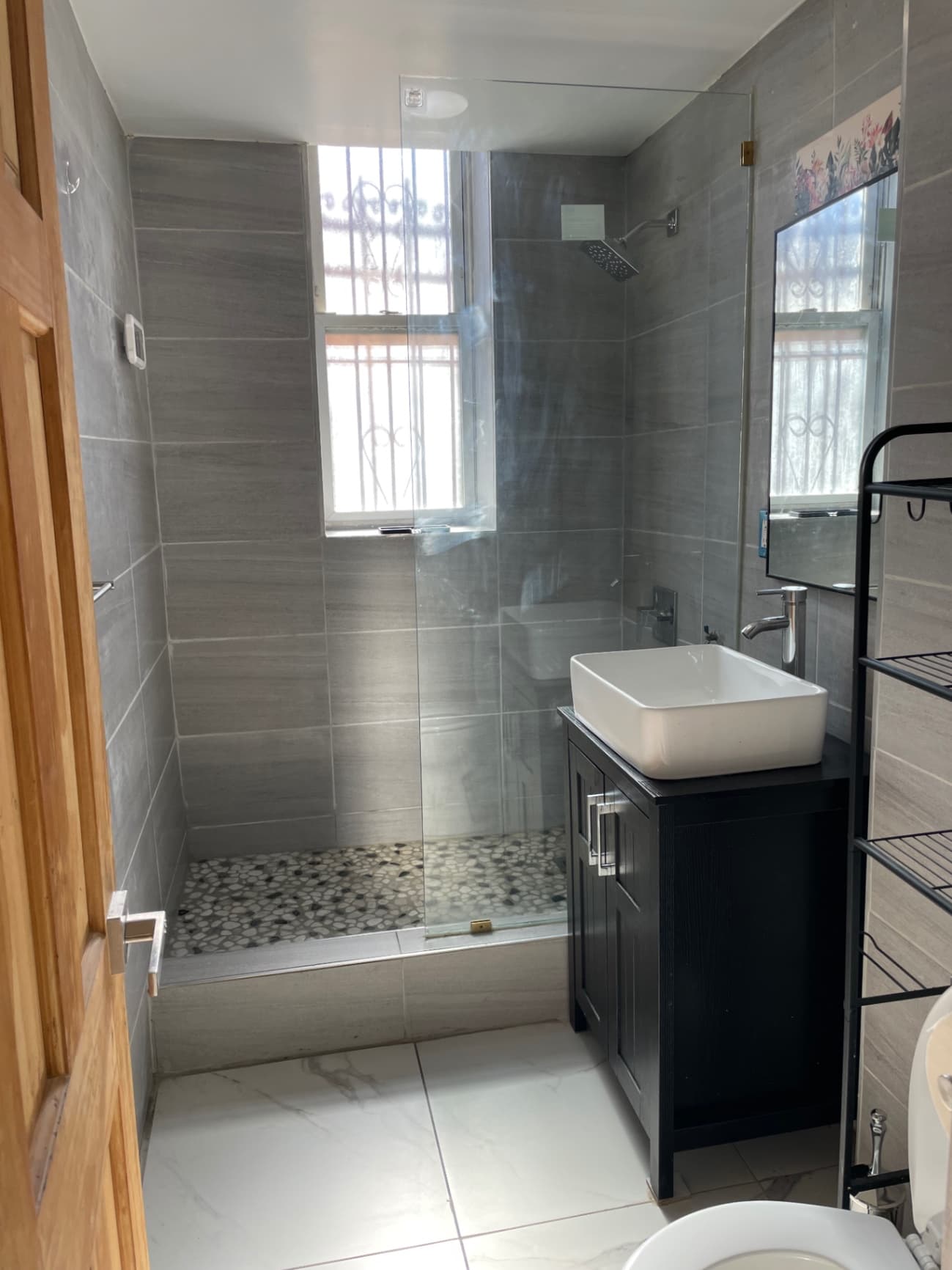 2BR apartment in Belmont