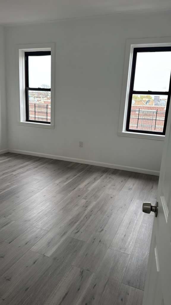 3BR apartment in Jamaica