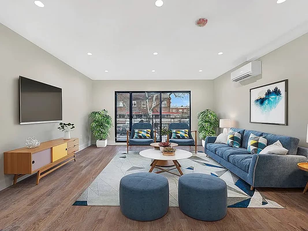 4BR apartment in Flatbush